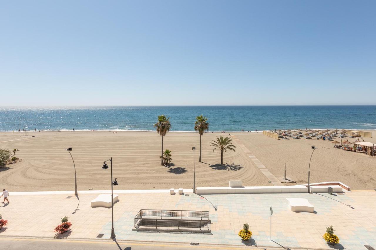 Hanami Avenida De Espana Sea Front Estepona Bagian luar foto